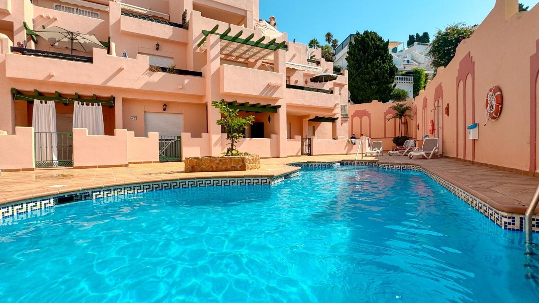 Ibn Sadi Lägenhet Nerja